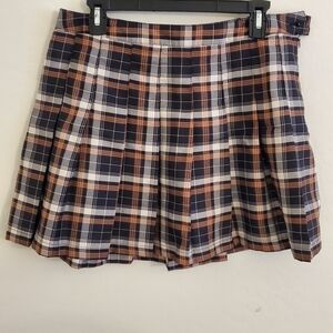 Chic Plaid Mini Skirt in Black, White, and Brown